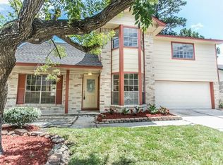 20034 Misty Pines Dr, Humble, TX 77346