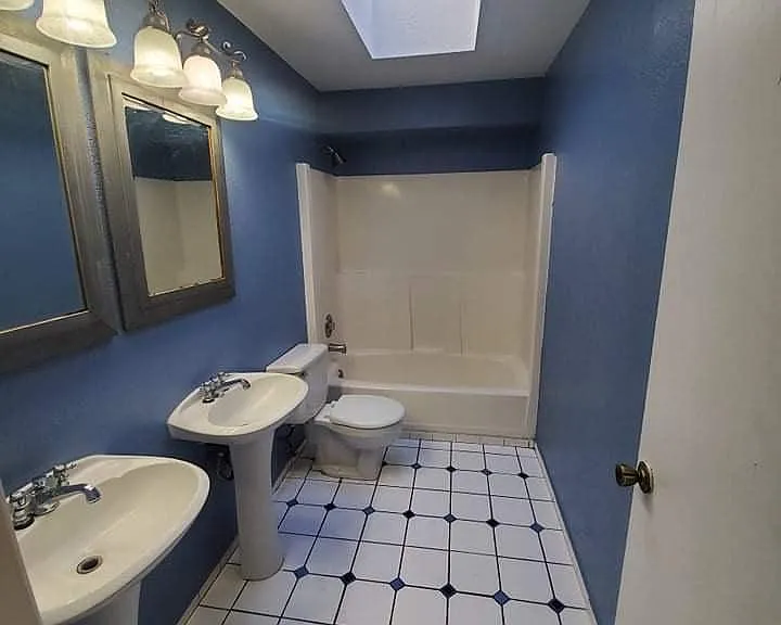 7324 E Taylor St — Photo 9