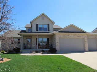 1806 Whistling Way, Normal, IL 61761