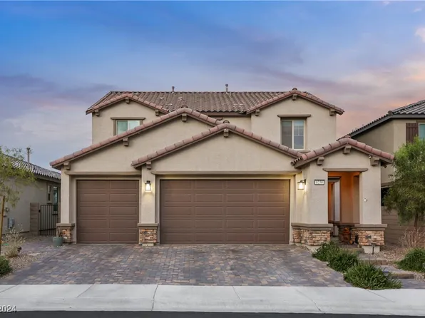 8230 Skye Struck Dr, Las Vegas, NV 89166