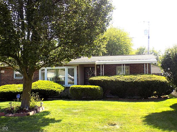 4th image of 3107 Wallace Ave