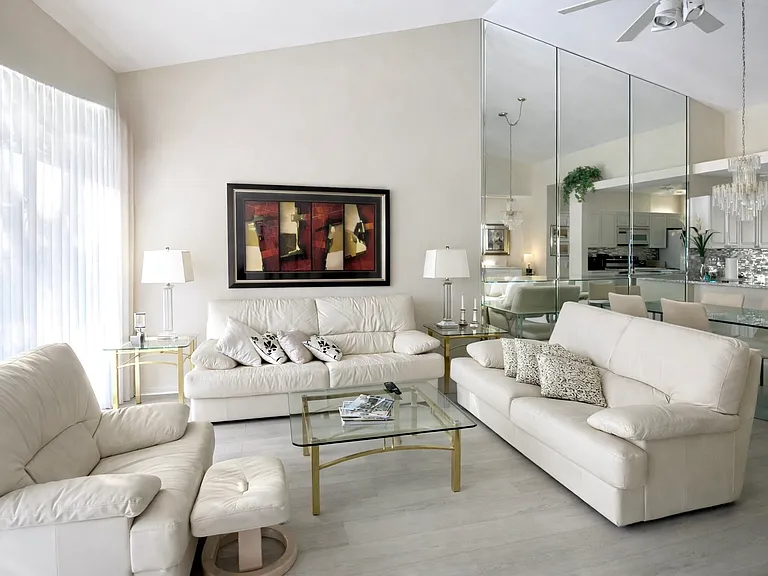 3477 Lake Crest Dr — Photo 4