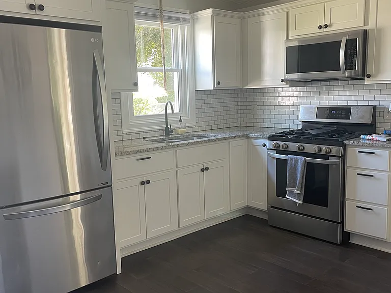 170 Foster St #1 — Photo 2