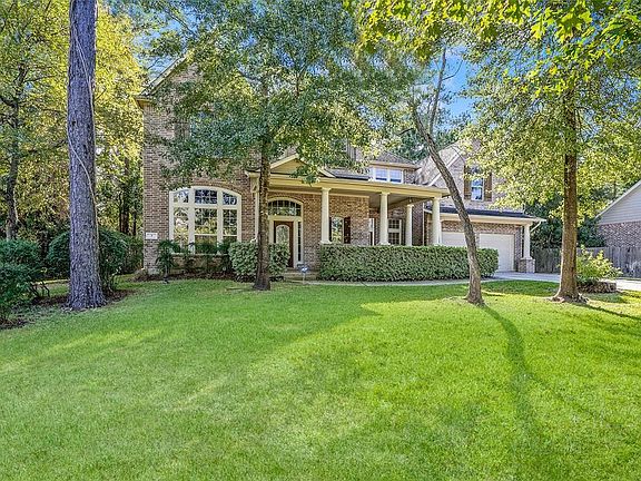 3rd image of 3 Marquise Oaks Pl