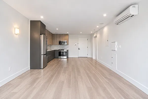 Living room, photo 3