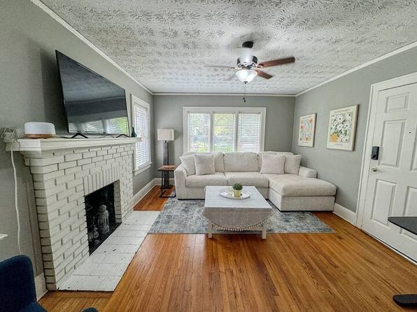 2325 Myra St APT 1