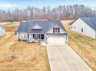 740 Shelburne Ln, Lyman, SC 29365