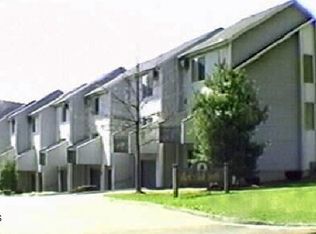 73 S Coalpit Hill Rd #11, Danbury, CT 06810