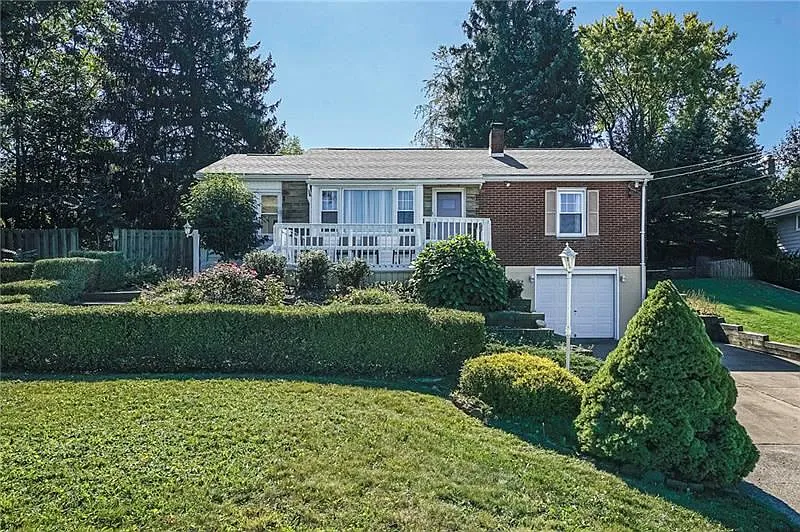 2907 Clayton Rd photo 1