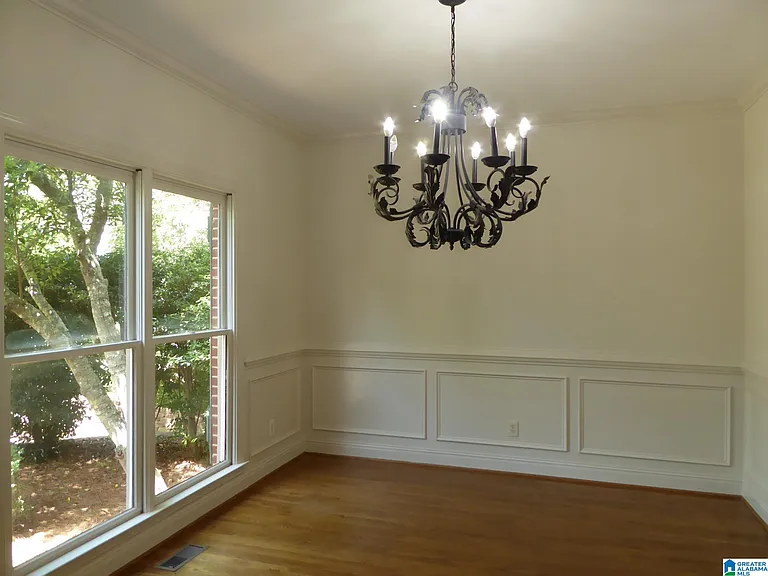 1040 Cole Cir — Photo 13