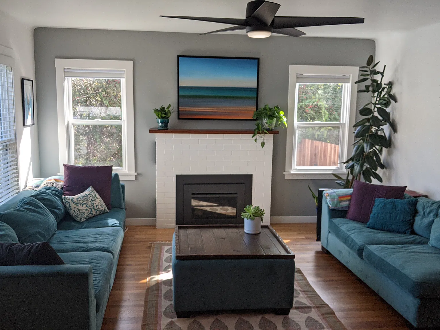 2 bed, 1068 sqft, $4,600 — Photo 1