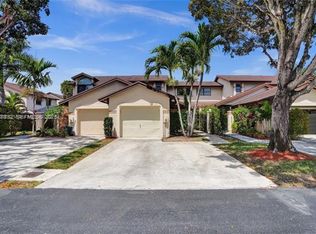 13705 SW 101st Ter #TOWNHOUSE 13705, Miami, FL 33186