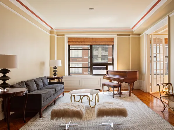 251 West 89th Street 6F image 1 of 12