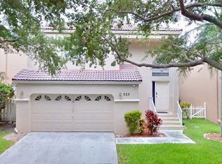 525 NW 87th Way, Pompano Beach, FL 33071