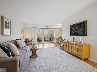 7302 Cresheim Rd #C-16, Philadelphia, PA 19119