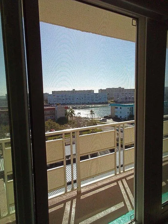 1 bed, 815 sqft, $1,450 — Photo 3