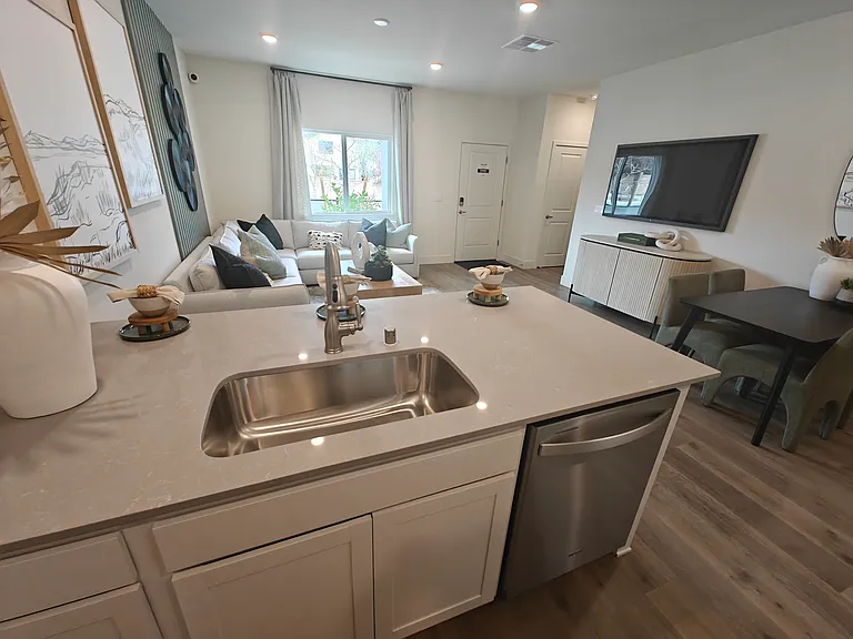 1594 Grazer Way — Photo 29