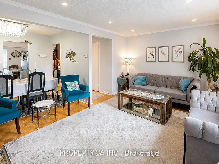 209 Castle Rock Dr #1 — Photo 12