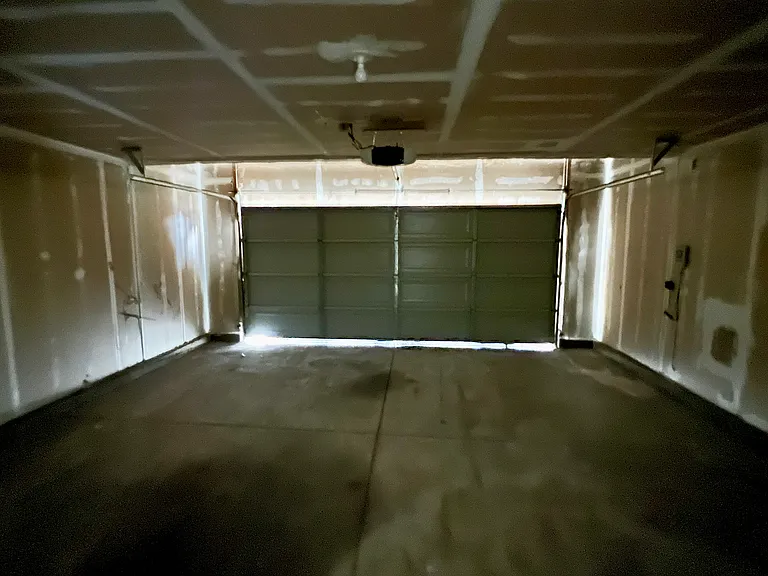 2149 Stormy Creek Ct — Photo 24