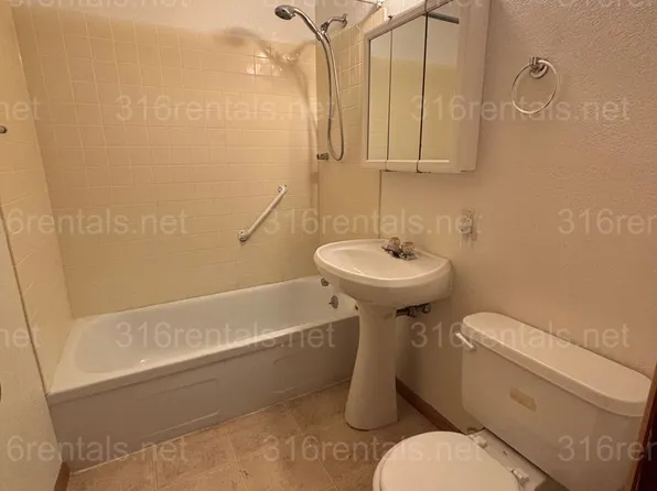 307 E Warren Rd, El Dorado, KS 67042