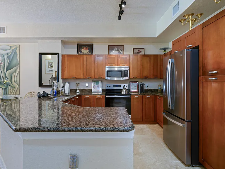 40 SE Sedona Cir #103 — Photo 5