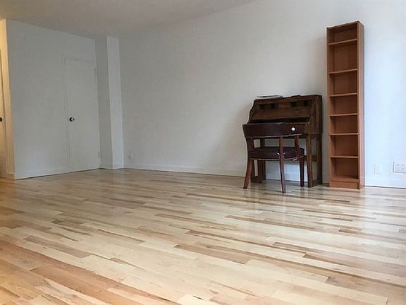 3rd image of 1202 2nd Ave #2C