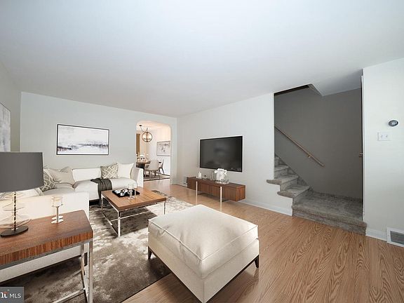 2nd image of 5134 Gramercy Dr