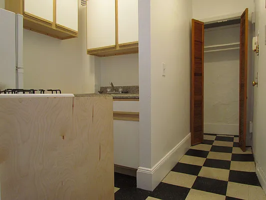 Rented by Landmark Real Estate | media 11