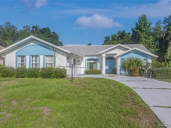 3rd image of 2672 N Canterbury Lake Dr