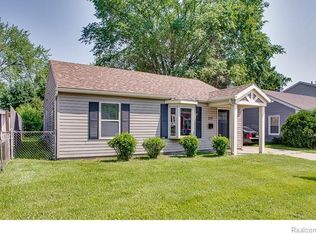 217 E Thirteen Mile Rd, Royal Oak, MI 48073