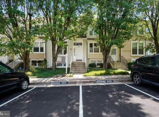 482 Virginia Ave, Herndon, VA 20170