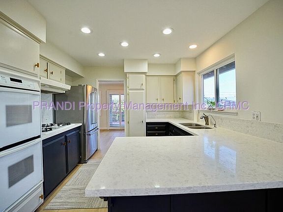 4th image of 110 Kaden Dr