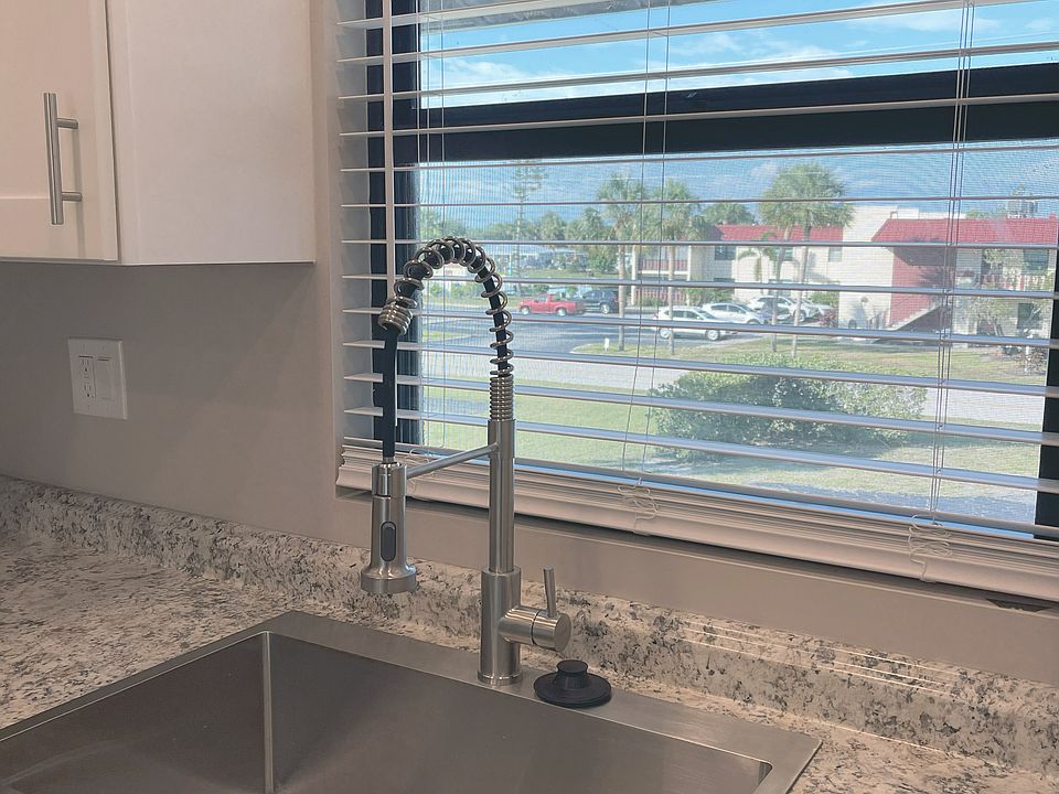 NEW Deep kitchen sink with NEW designer pull down faucet