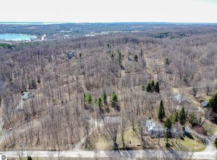0 E Smiseth Rd, Suttons Bay, MI 49682