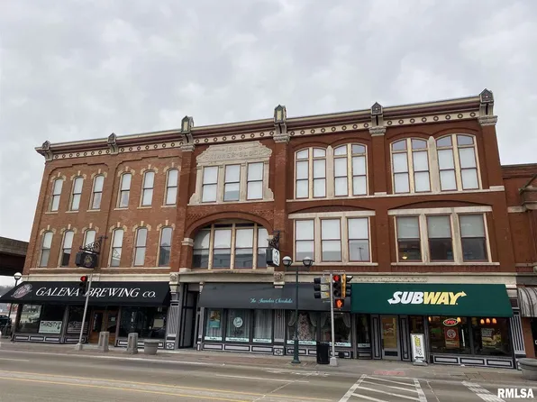 1534 River Dr APT 203, Moline, IL 61265