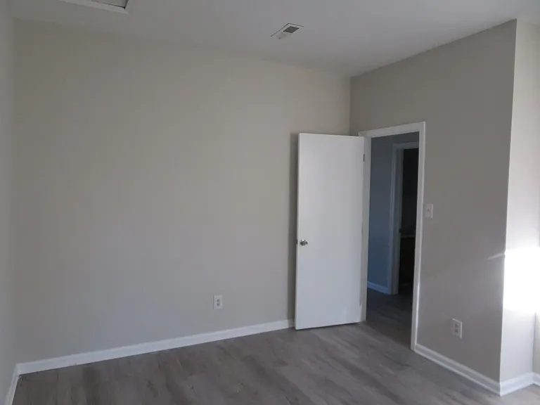 147 Witten St — Photo 17