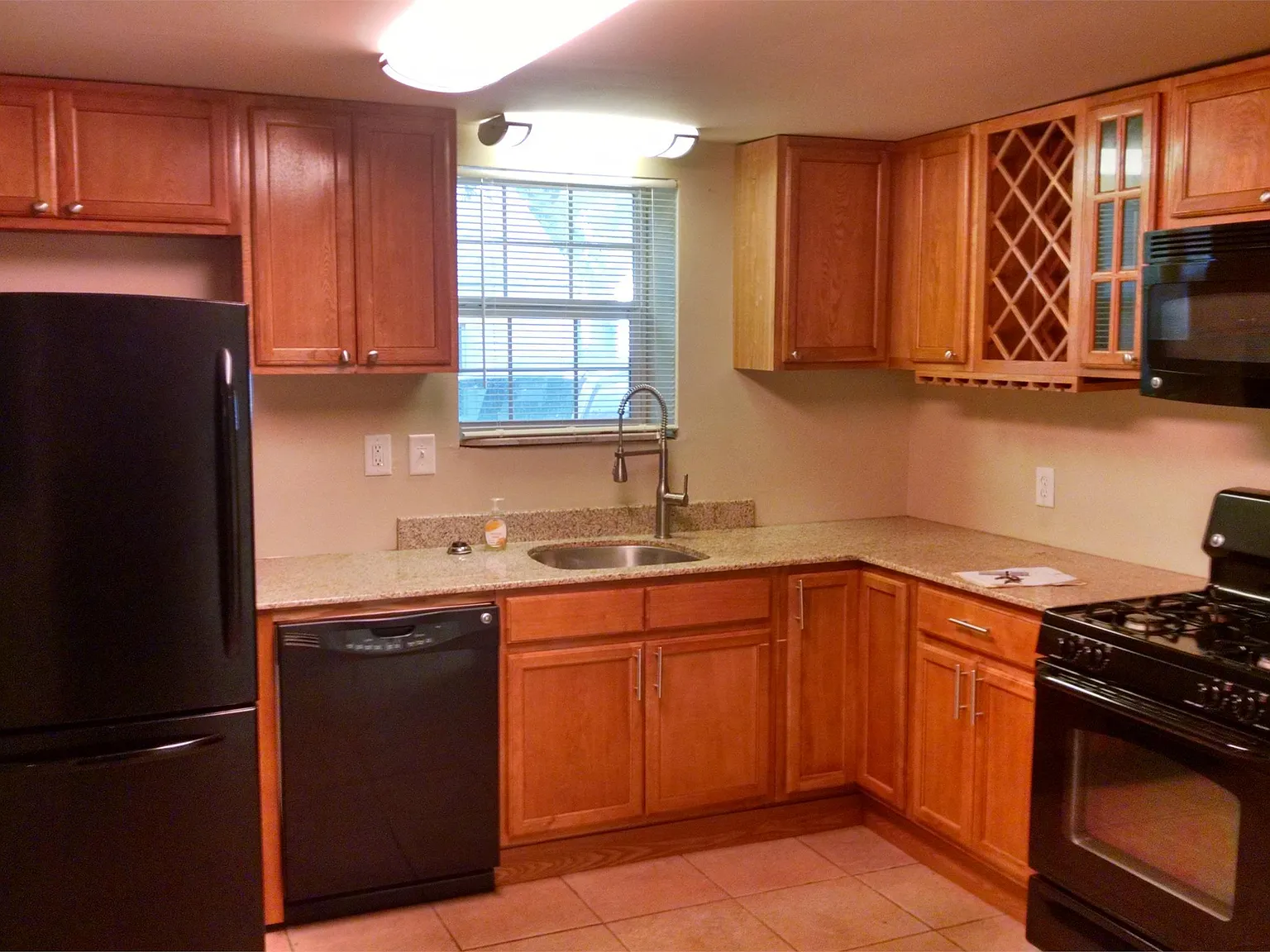 1510 Yancey Avenue (g) - B — Photo 2