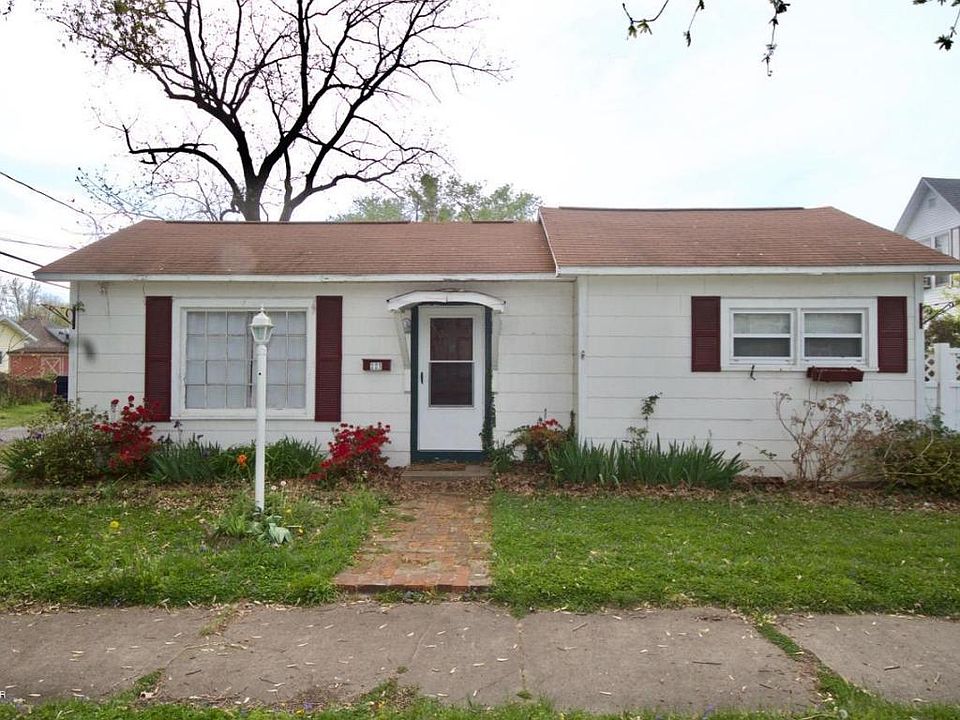 1st image of 223 S 19th St