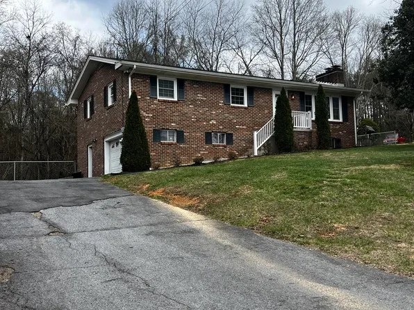 237 Paramount Dr, Bristol, TN 37620