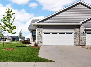 757 Brook Ridge Ave, North Liberty, IA 52317