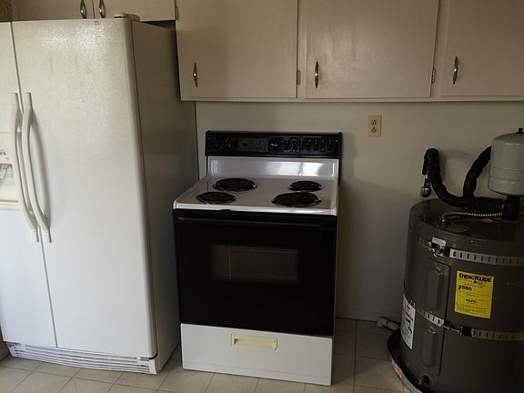 5th image of 456 N Dale Rd