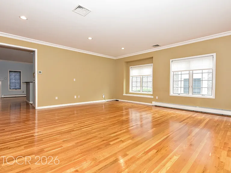 15 Sherbrooke Ct — Photo 11