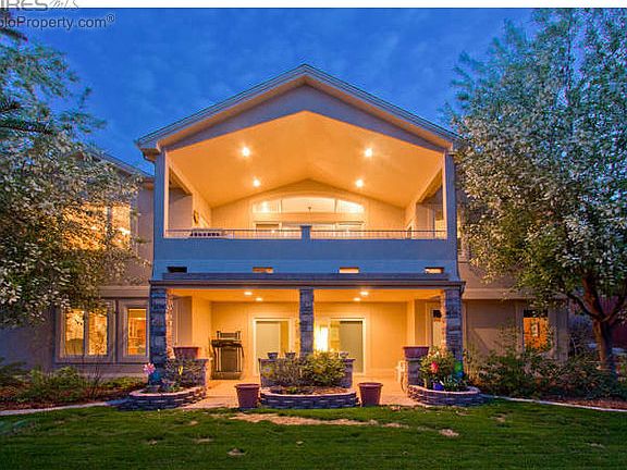 Gorgeous Back Yard
