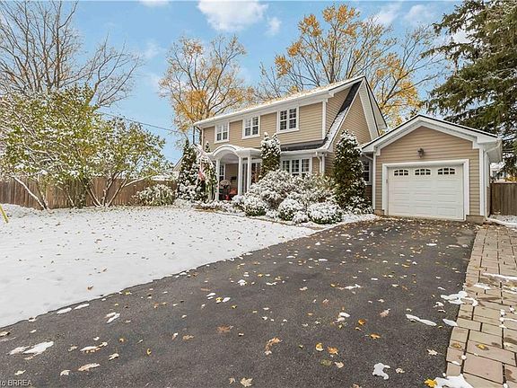 3rd image of 144 Glenwood Dr