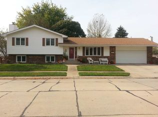 3164 Fairlane Ave, Columbus, NE 68601