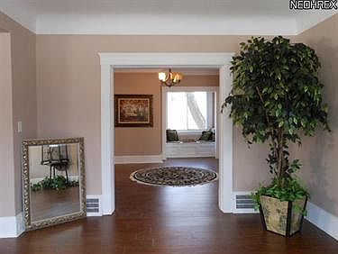 5th image of 1537 Alameda Ave