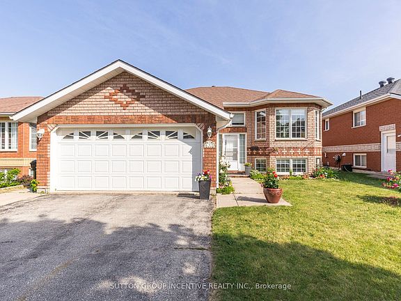 2nd image of 635 Wayne Cres