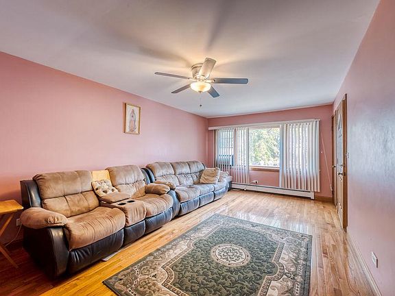 4th image of 2116 N Menard Ave