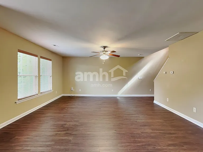 4652 Midstream Crossing Dr — Photo 6