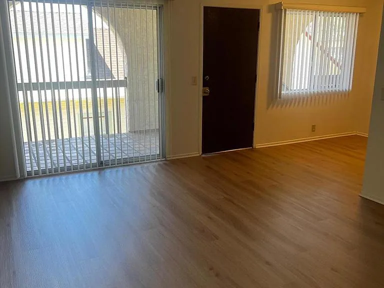 1132 E Meta St #5 — Photo 5